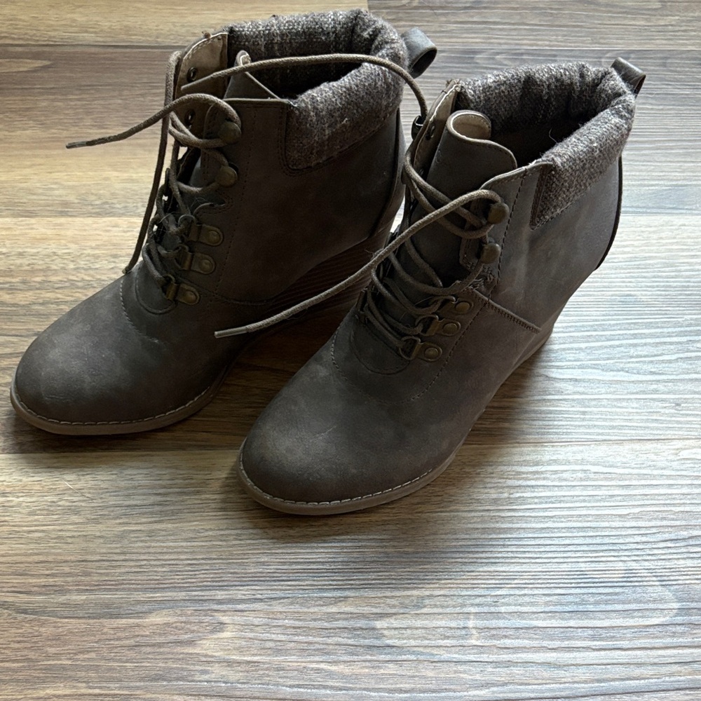 Nautica Brown Ankle Boots for Women